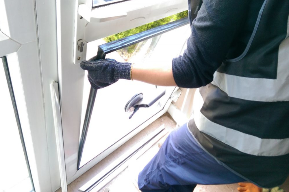 Double Glazing Repairs, Local Glazier in Loughton, High Beach, IG10